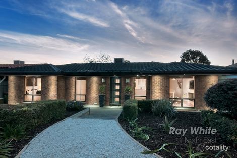 Property photo of 4 Yangoura Court Surrey Downs SA 5126