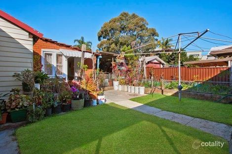Property photo of 22 Folkestone Parade Botany NSW 2019