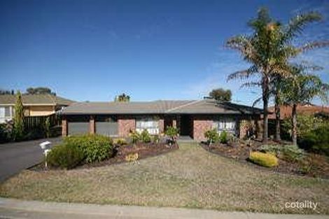 18 Rosina St, Woodcroft, SA 5162