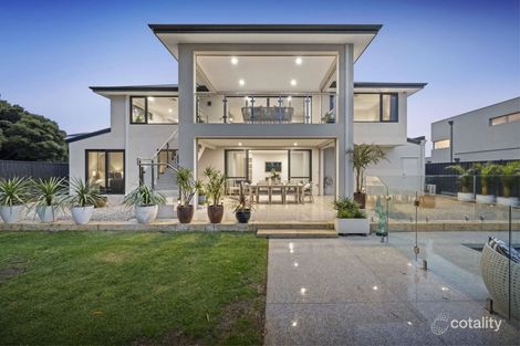 Property photo of 17A Queenscliff Court Kallaroo WA 6025