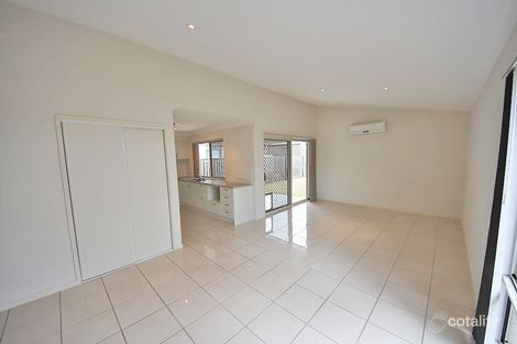 Property photo of 13 Heron Close Dakabin QLD 4503