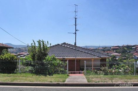 51 Vermont Rd, Warrawong, NSW 2502