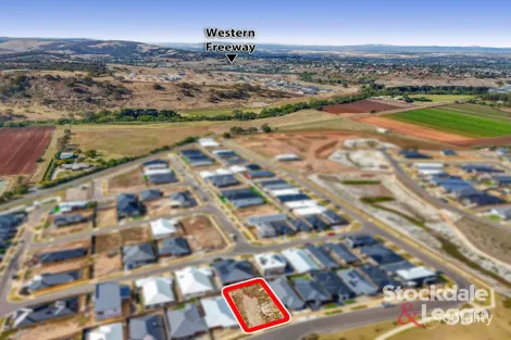 Property photo of 11 Swanton Avenue Maddingley VIC 3340