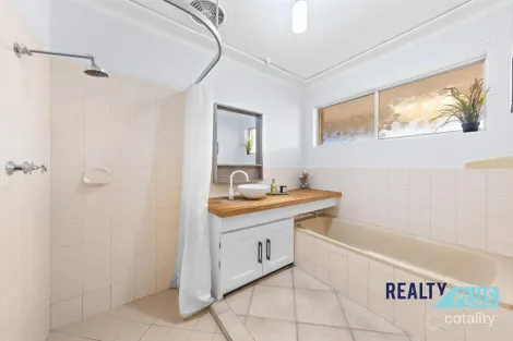 Property photo of 7 Ashbourne Way Hamilton Hill WA 6163