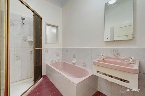 Property photo of 33 Waterdale Road Ivanhoe VIC 3079