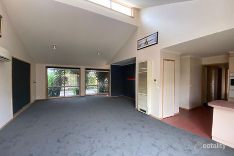 Property photo of 2/6-8 Corangamite Drive Corio VIC 3214