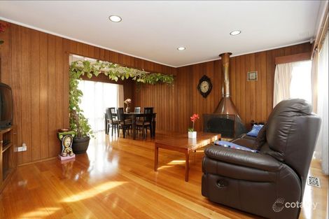Property photo of 25 Highvale Road Glen Waverley VIC 3150