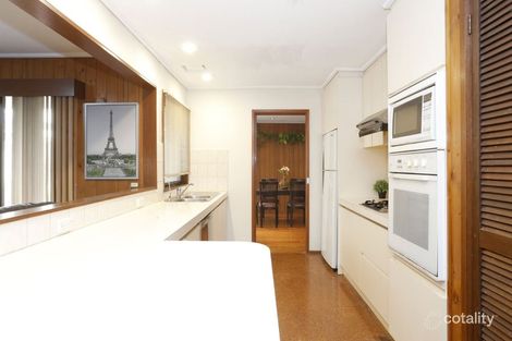 Property photo of 25 Highvale Road Glen Waverley VIC 3150