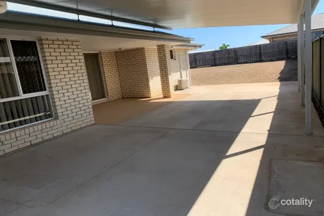 Property photo of 32 Scenic Drive Emerald QLD 4720