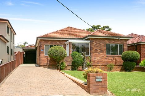 33 Chisholm Ave, Clemton Park, NSW 2206