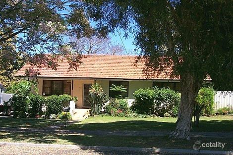 33 Upton St, St James, WA 6102