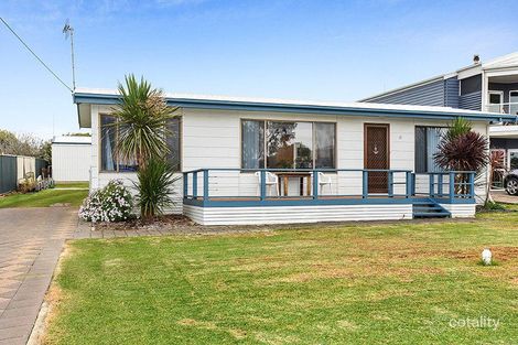 Property photo of 12 Seaview Avenue Middleton SA 5213