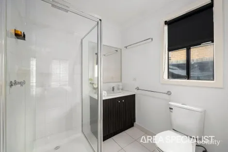 Property photo of 41 Belvedere Drive Pakenham VIC 3810