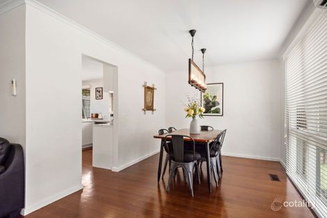 Property photo of 3 Sweet Gum Avenue Narre Warren VIC 3805