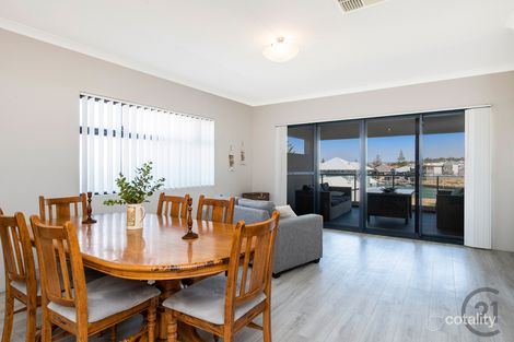 Property photo of 28 Abrolhos Quays Wannanup WA 6210