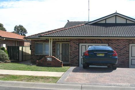 Property photo of 1/33A Kenneth Slessor Drive Glenmore Park NSW 2745