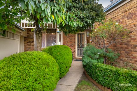 Property photo of 8 Allunga Parade Berwick VIC 3806