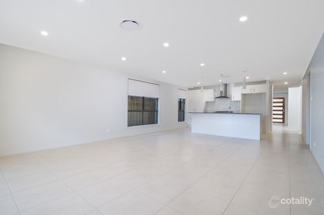 Property photo of 10 Wheatley Drive Airds NSW 2560
