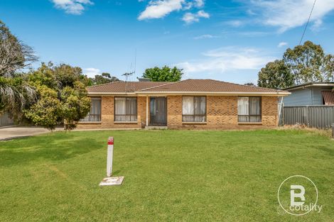 27 John St, Kangaroo Flat, VIC 3555