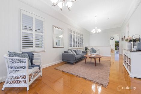 Property photo of 20 Pine Street Wynnum QLD 4178