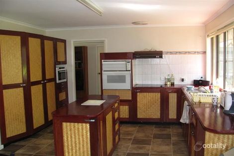 Property photo of 24 Bulgoon Crescent Ocean Shores NSW 2483