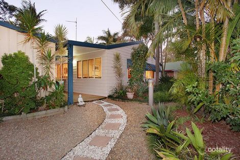 16 Nungo St, Pacific Paradise, QLD 4564