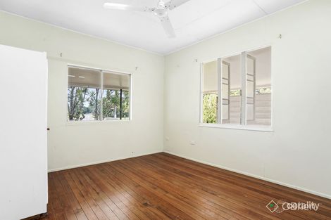 Property photo of 4 George Street Flying Fish Point QLD 4860