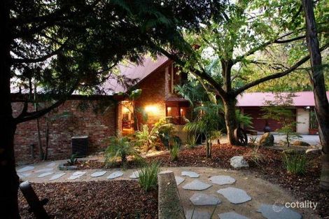 10 Mckenzie Gr, Montrose, VIC 3765