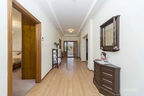 Property photo of 25 Wallace Drive Craigmore SA 5114