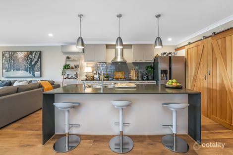 Property photo of 35 Barley Crescent Clyde North VIC 3978