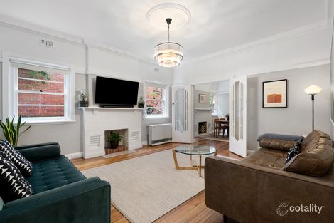 Property photo of 2/35-37 Robe Street St Kilda VIC 3182