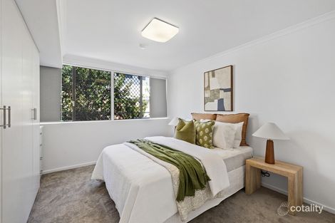 Property photo of 42 Cavell Street Birkdale QLD 4159