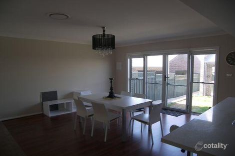 Property photo of 5 Boulevard Place Hillvue NSW 2340