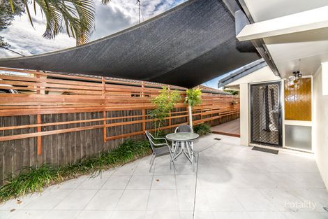 Property photo of 1/15 Kerr Avenue Southport QLD 4215