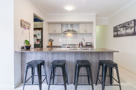 Property photo of 31 Lillypilly Drive Ripley QLD 4306