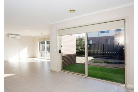 Property photo of 34 Bandicoot Road Craigieburn VIC 3064