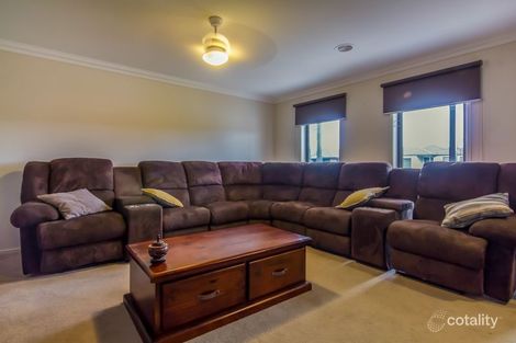 Property photo of 5 Stringybark Place Longwarry VIC 3816