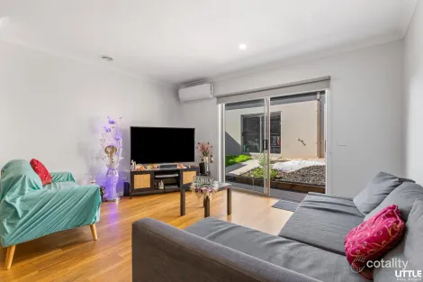 Property photo of 12 Viola Drive Rockbank VIC 3335