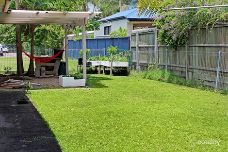 Property photo of 11 Surf Road Alexandra Headland QLD 4572
