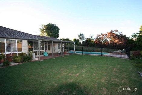Property photo of 13 Vincent Place Sinnamon Park QLD 4073