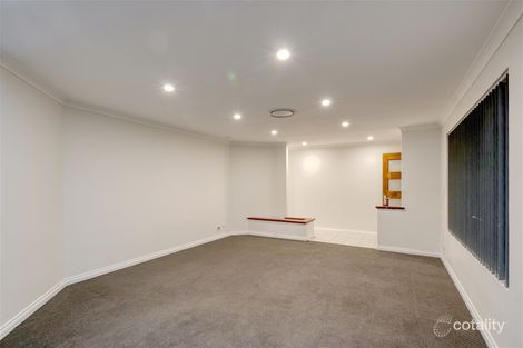Property photo of 2 Culroy Grove Kinross WA 6028