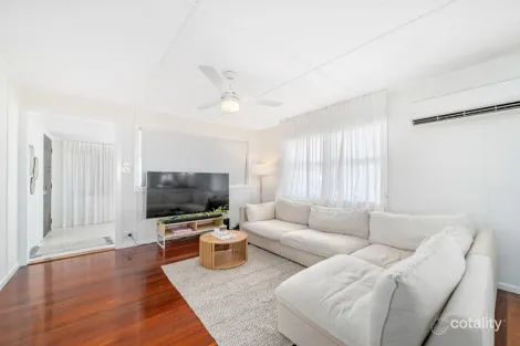 Property photo of 127 North Road Brighton QLD 4017