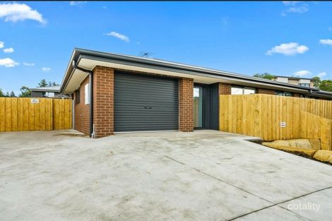 Property photo of 2/4 Pauls Road Lindisfarne TAS 7015