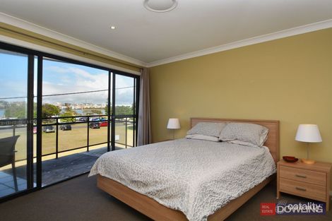 Property photo of 10 Hunter Street Stockton NSW 2295