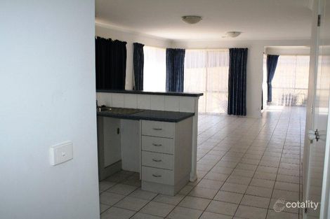 Property photo of 54 Robb Drive Romsey VIC 3434