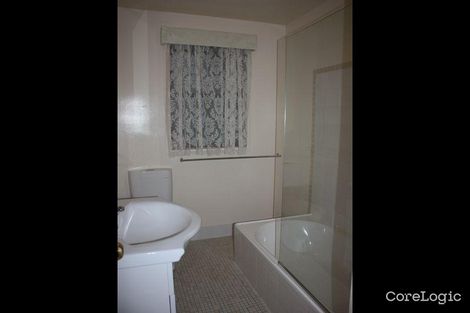 Property photo of 28 Callaghan Street Ashmont NSW 2650