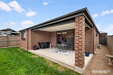 Property photo of 31 Copper Beech Road Beaconsfield VIC 3807