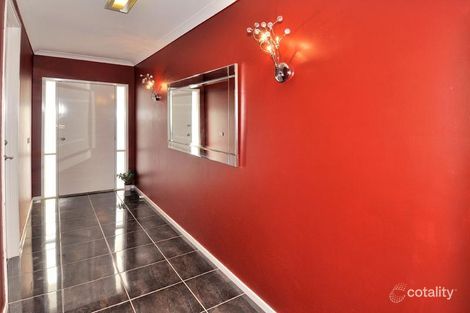 Property photo of 8 Wylie Circuit Burnside Heights VIC 3023