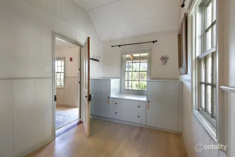 Property photo of 11 Baxter Street Maldon VIC 3463