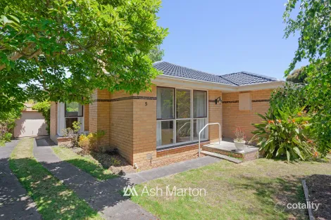 Property photo of 5 Heathmont Close Frankston VIC 3199